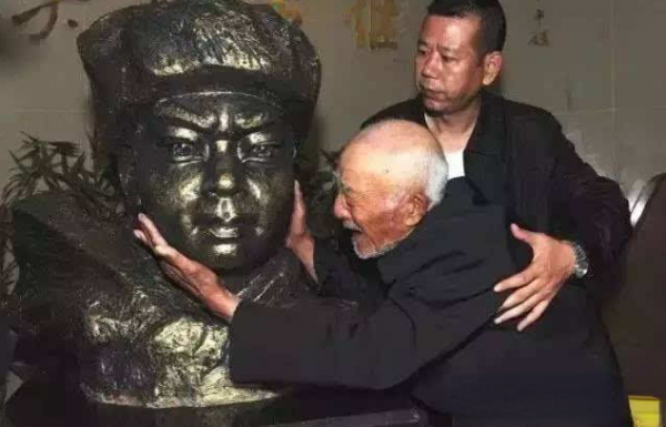 黃繼光事蹟被質疑誇大,80歲老人怒罵:誰不相信就來找我對峙 黃繼光事蹟被質疑誇大,80歲老人怒罵:誰不相信就來找我對峙