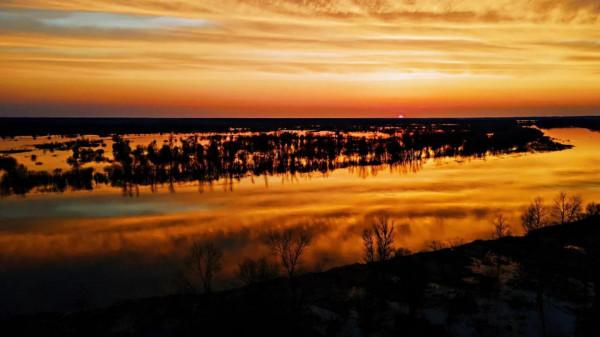 若不能伏住七情六慾，不能戰勝心魔，定會給自己帶來沉痛的教訓