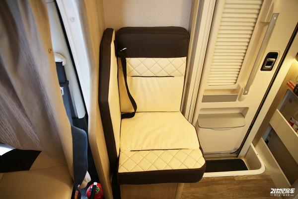 72%銷量佔比,將爆款持續到底!全網首測亞特Y9房車 72%銷量佔比,將爆款持續到底!全網首測亞特Y9房車