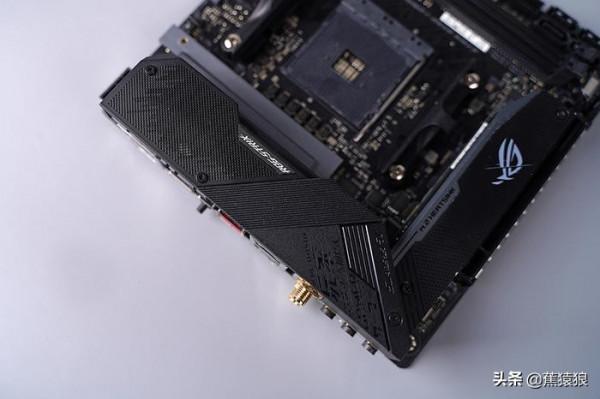 R5 5600X&plus; RTX 3070 &comma; SSUPD 美味網版 ITX 機箱裝機分享