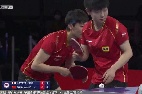 3：0！女雙衛冕成功，孫穎莎王曼昱絕殺日本隊，伊藤一冠難求