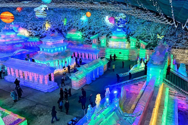 早春限定雪景！在人少景美的京郊幽謐賞雪、圍爐話家常～