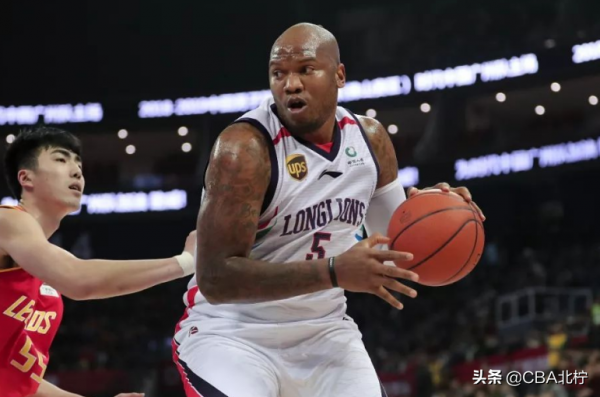 CBA三訊息:遼寧有意內線炮臺,廣廈棄將太驚豔,張德貴首戰慘敗 CBA三訊息:遼寧有意內線炮臺,廣廈棄將太驚豔,張德貴首戰慘敗