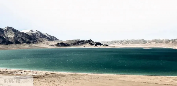 兩個人，一輛車，阿里北線無人區穿越