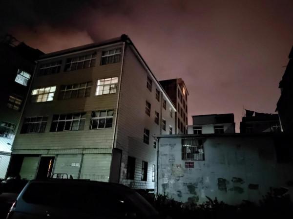 今年出的榮耀50和3年前的小米8在AI模式下拍夜景看誰的效果更好? 今年出的榮耀50和3年前的小米8在AI模式下拍夜景看誰的效果更好?