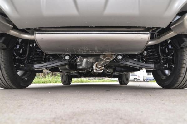 評測起亞KX5：售16.28萬起，入門車型搭載2.0L+6AT，值得入手嗎？