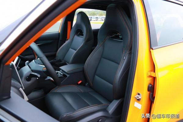 新車｜駕駛質感細膩，為年輕使用者而來！場地試駕名爵MG ONE