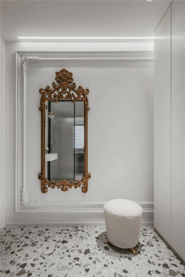 高階又要省錢的小家怎麼設計？這套現代法式的一室兩廳是個樣板