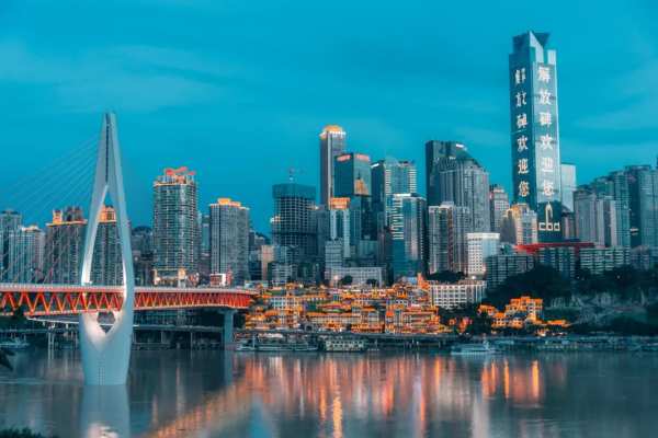 三維世界已經容不下重慶了 三維世界已經容不下重慶了