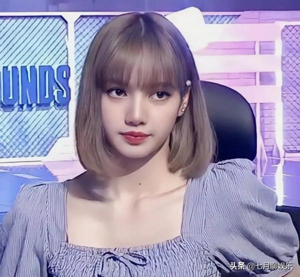 Lisa的歐美妝顯得她很泰國啊，還是韓妝比較好看