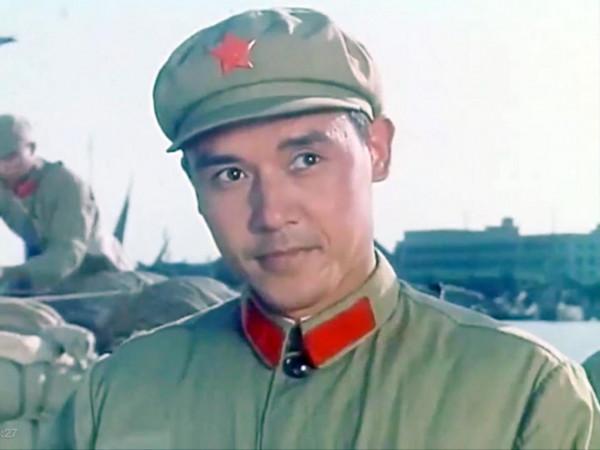 老照片：46位80年代明星軍裝照 龔雪 葛優 劉曉慶 李秀明 遲志強 傅藝偉
