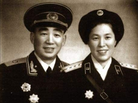 空軍首次打下美蔣偵察機，劉亞樓寄希望於一營，沒想是二營打下的