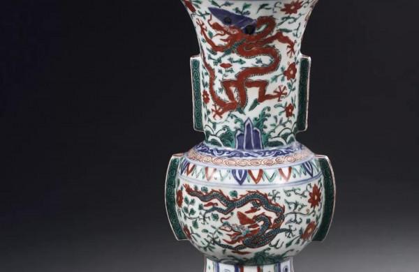 為何萬曆時期的瓷器紋飾,線條如此豪放不羈 為何萬曆時期的瓷器紋飾,線條如此豪放不羈