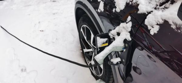 冰雪測試領克01插混版，純電續航怎麼樣？