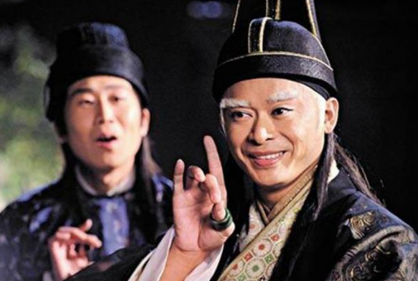 他是歷史上一位善良的太監,宣旨時故意讀錯一字,挽救上千條人命 他是歷史上一位善良的太監,宣旨時故意讀錯一字,挽救上千條人命