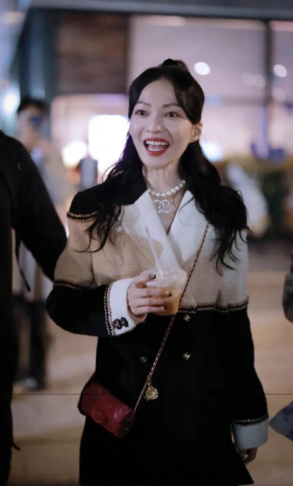 張韶涵直播下班