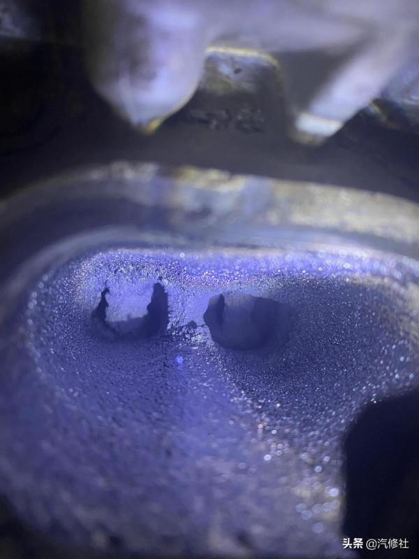 汽車發動機打火無力，感覺像是電量不足，這是什麼情況