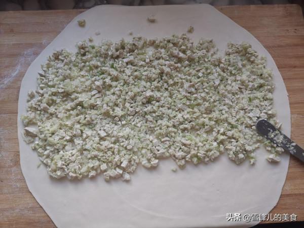 用白菜捲一捲沒想到這麼好吃，很多人不會太可惜了，詳細做法來了