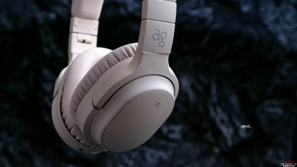 好看好聽能降噪,還要便宜?ag WHP01K頭戴降噪耳機當仁不讓 好看好聽能降噪,還要便宜?ag WHP01K頭戴降噪耳機當仁不讓