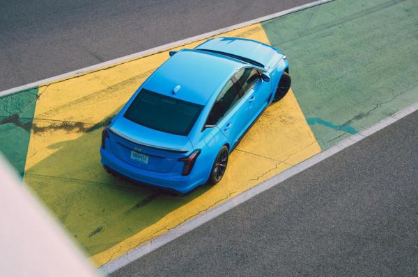 試駕凱迪拉克CT5-V Blackwing:搭載6.2L V8機增的美式肌肉猛獸 試駕凱迪拉克CT5-V Blackwing:搭載6.2L V8機增的美式肌肉猛獸