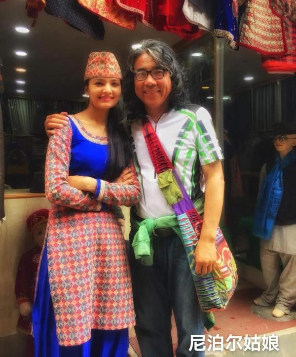 從毛阿敏身價百億60歲老公突然逝去看人間煙火最值得珍惜