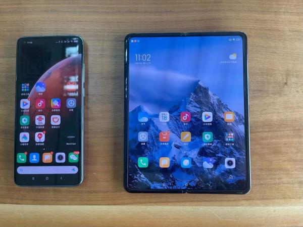 小米摺疊屏手機狂降1000，但我真心勸你別買