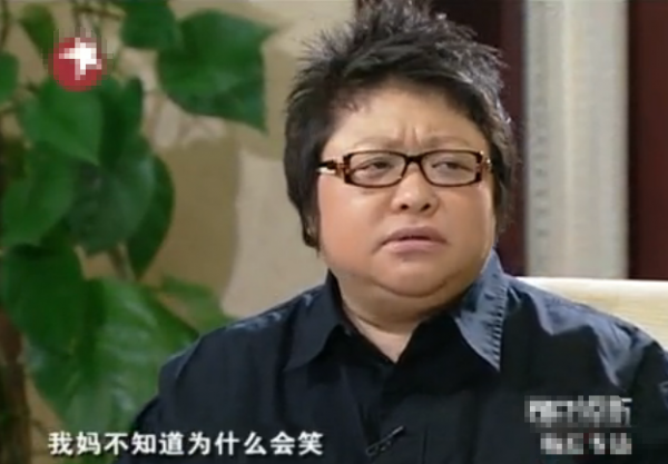 韓紅：6歲父親去世，9歲母親改嫁，奶奶把所有的愛給了我