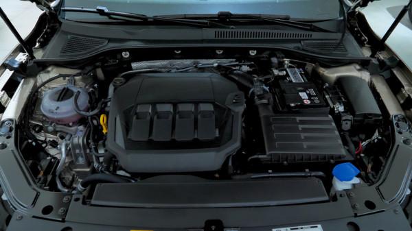 實拍改款帕薩特“變帥變年輕”,幾個細節你要知道! 實拍改款帕薩特“變帥變年輕”,幾個細節你要知道!