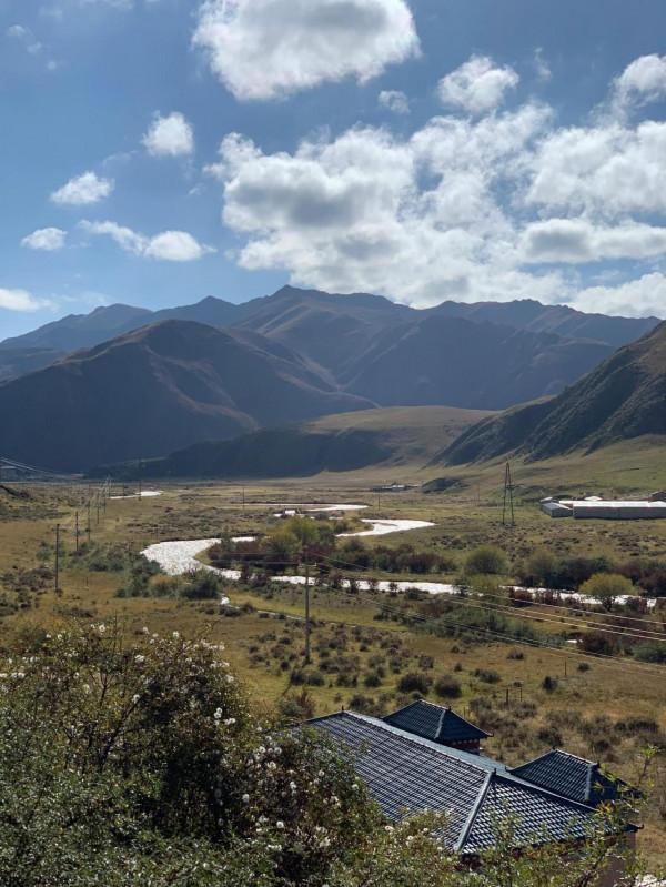 退休了,走出去,祖國的大好河山瀏覽一下享受風和自由 退休了,走出去,祖國的大好河山瀏覽一下享受風和自由