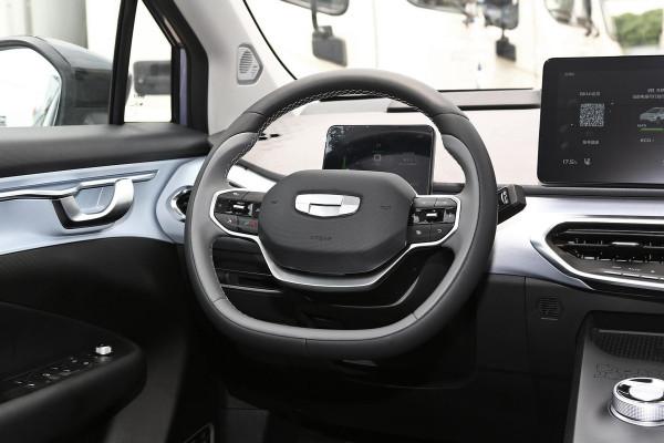 續航增加、動力提升，價格還降了，新款幾何A Pro值得買嗎？