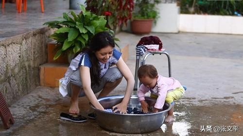 褿，這個字今天基本沒人認識了，但這是個常用字，人們每天都在說