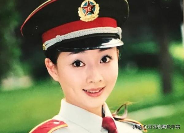什麼叫笑靨如花?看看這10位酒窩女星,告訴你啥叫酒窩無酒卻醉人 什麼叫笑靨如花?看看這10位酒窩女星,告訴你啥叫酒窩無酒卻醉人