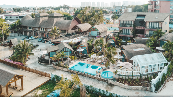 「小豬民宿系列房東故事」專訪陵水民宿主王志成:我想把疍家故事講給你聽 「小豬民宿系列房東故事」專訪陵水民宿主王志成:我想把疍家故事講給你聽