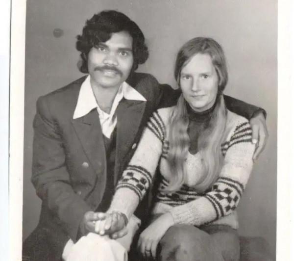 印度小夥騎腳踏車6000多公里去瑞典，只為尋找愛情，故事太感人