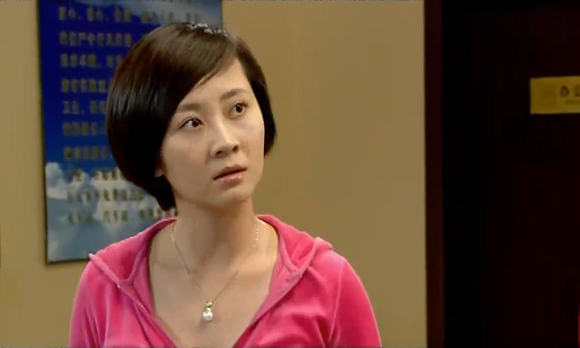 二仙女橙兒：參加過快女，曾轉行當老師還教過許凱，現復出演太后