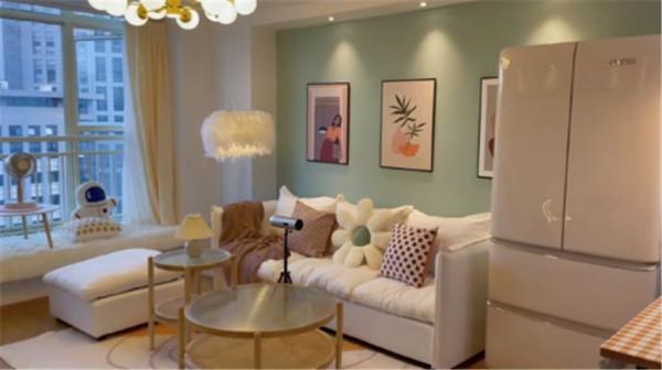 24歲的她，憑藉自己努力買下40㎡小家，將空置半年的小屋徹底翻新