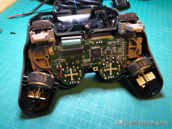 修PS2剪線手柄，結果修了個寂寞