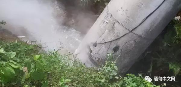 今早,緬甸若開海域,一條“火線”劃破天際 今早,緬甸若開海域,一條“火線”劃破天際