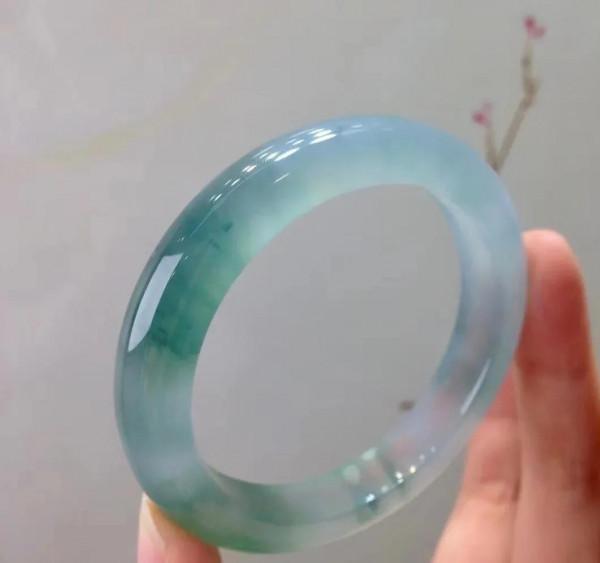 千金難求一緣鐲，你值得一看