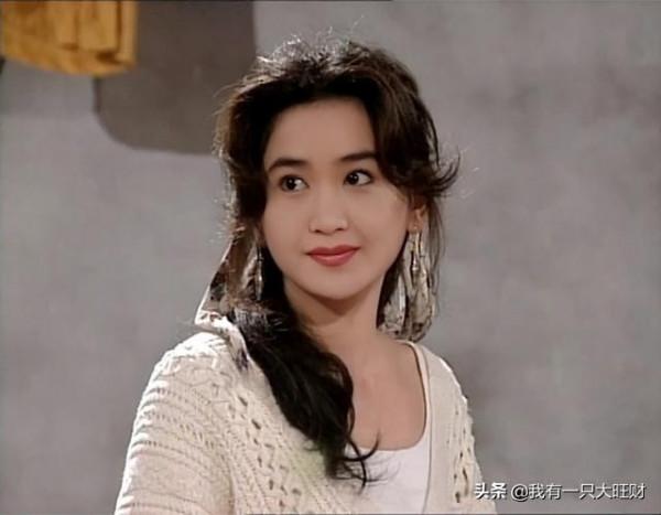 《火玫瑰》痛苦和仇恨沒有辦法感同身受,海潮與喬立只能遺憾收場 《火玫瑰》痛苦和仇恨沒有辦法感同身受,海潮與喬立只能遺憾收場