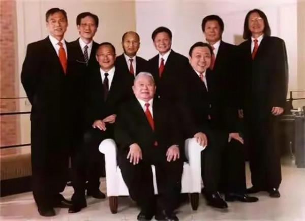 香港13位“叔”字輩大咖,邵逸夫地位最高,“九叔”林正英難超越 香港13位“叔”字輩大咖,邵逸夫地位最高,“九叔”林正英難超越