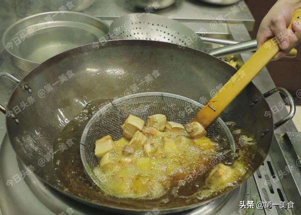 過年必備的3道&OpenCurlyDoubleQuote;硬菜&rdquo;！隨吃隨做，吃著更香，上桌特有面子