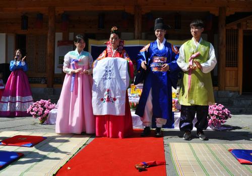 中國的傣族和泰國的主體民族是一個民族嗎 中國的傣族和泰國的主體民族是一個民族嗎