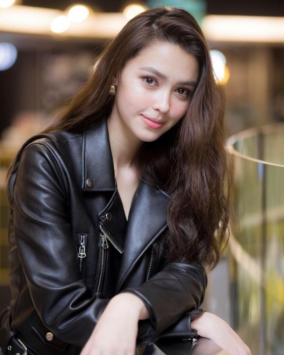 1000元人民幣能兌換22萬緬元，能體驗什麼服務？緬甸姑娘告訴你