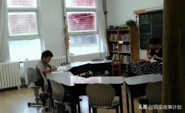 回龍觀,一群985媽媽的反雞娃實踐:擺脫霸凌,卻擺脫不了內卷 回龍觀,一群985媽媽的反雞娃實踐:擺脫霸凌,卻擺脫不了內卷
