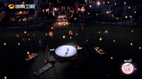 湖南衛視中秋之夜放大招！千年非遺“打鐵花”震撼登場