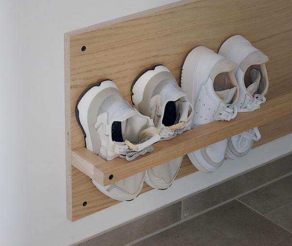 裝修剩的木板棄之可惜，留著佔地，不如改造成花架，美觀又大方