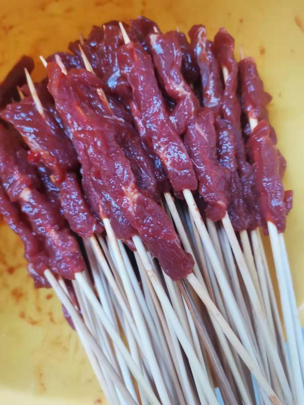 今天吃：自制牛肉小串，這世界上好吃的真的是太多了