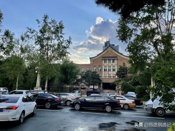 曾經偽滿的龍脈,長春新民大街,兩側的八大部舊址如今是什麼單位 曾經偽滿的龍脈,長春新民大街,兩側的八大部舊址如今是什麼單位