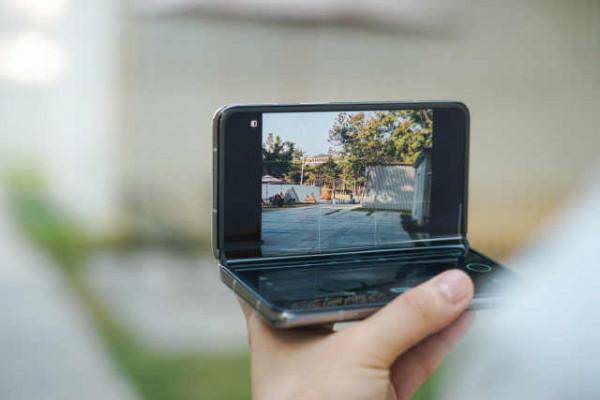 OPPO Find N展開一刻,兩大創新技術打破摺痕路上意難平 OPPO Find N展開一刻,兩大創新技術打破摺痕路上意難平